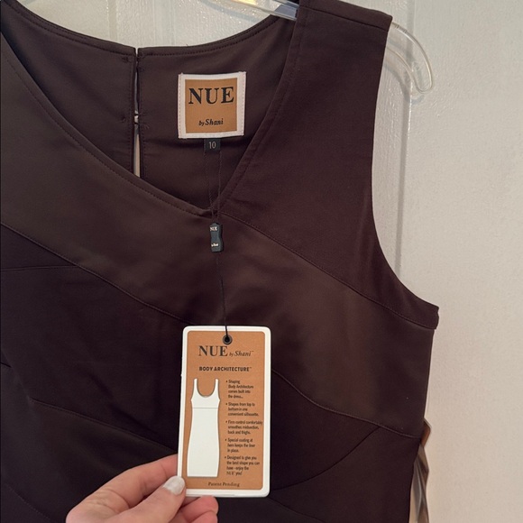 Nue by Shani brown Mini Dress size 10 ,8 325$msrp - Picture 2 of 5
